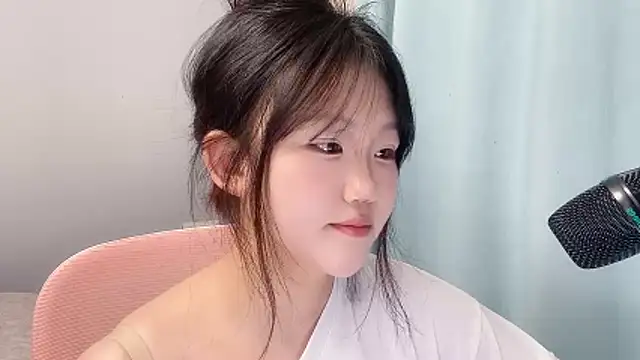 Lilababy00 online show from 04-21-26, 02:56