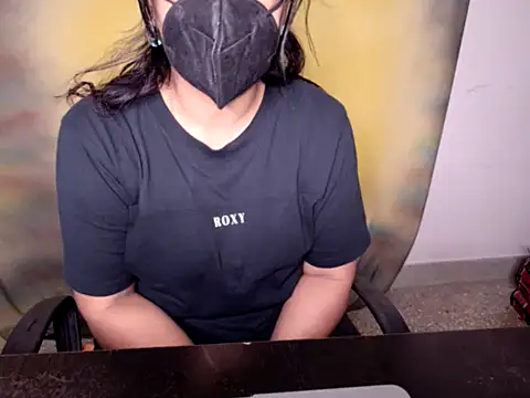 Snapshot of Dimblestar chatting on 04-13-26, 06:52 Dimblestar online show from 04-13-26, 06:52