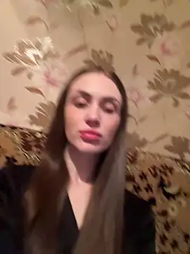 Snapshot of AlinaLove3213 chatting on 05-15-26, 08:16 AlinaLove3213 online show from 05-15-26, 08:16