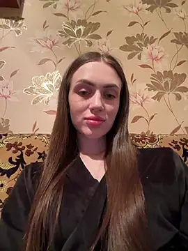 Snapshot of AlinaLove3213 chatting on 05-17-26, 08:38 AlinaLove3213 online show from 05-17-26, 08:38