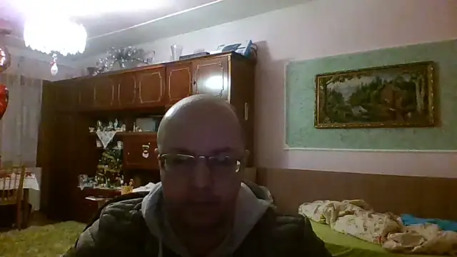 Luceriusbigass online show from 02-14-25, 03:58