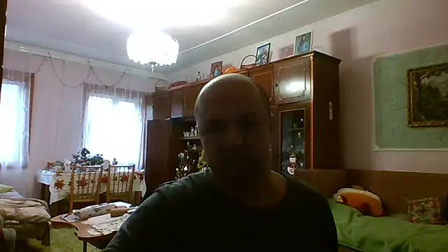 Luceriusbigass online show from 12-21-25, 12:56