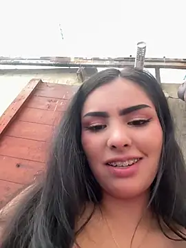 Snapshot of Kloe_zaf chatting on 04-16-26, 09:39 Kloe zaf online show from 04-16-26, 09:39