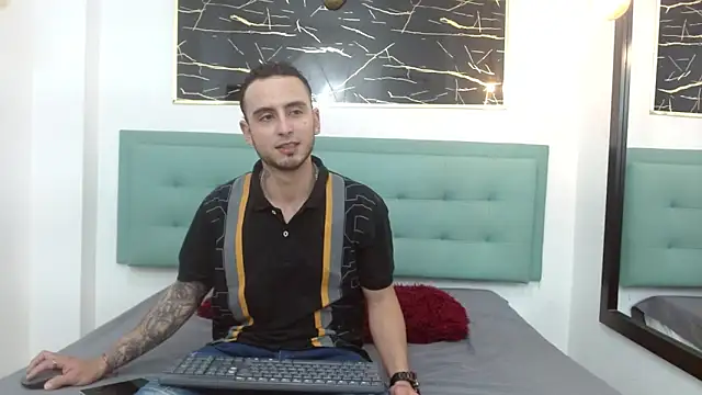PowerLustX online show from 05-02-26, 03:44
