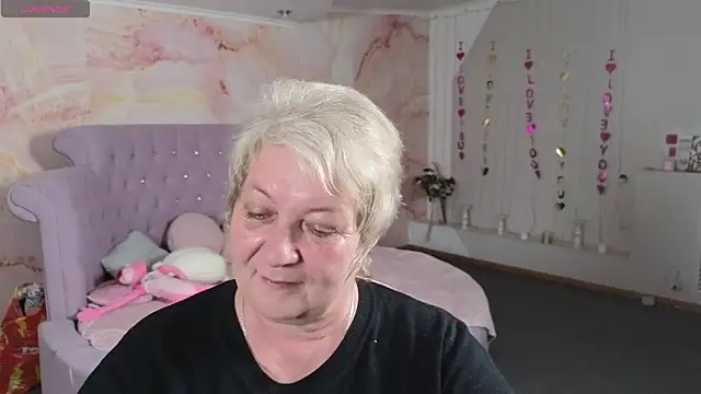 Poppy Pulse online show from 04-21-26, 07:03