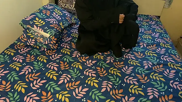 Snapshot of fathima_krishna chatting on 07-30-26, 09:41 fathima krishna online show from 07-30-26, 09:41