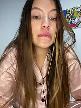 Ambar Zaf online show from 07-29-26, 01:59