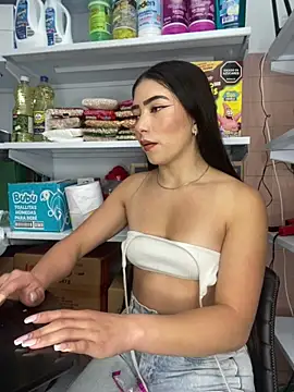 AMBERBUNNY  online show from 06-12-26, 03:33