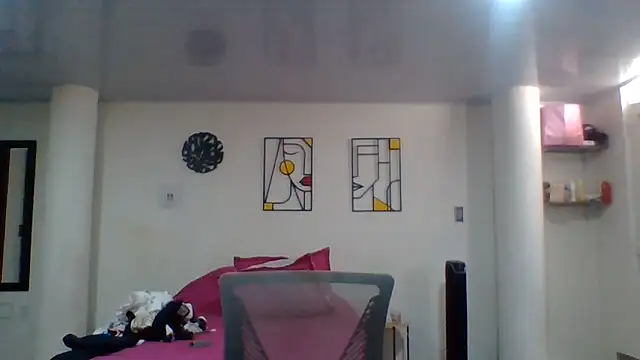 Snapshot of valery_fitt chatting on 06-07-26, 02:43 valery fitt online show from 06-07-26, 02:43