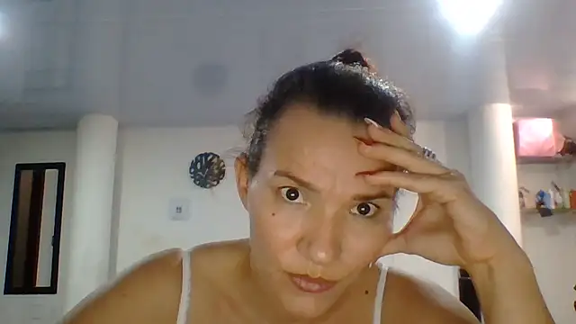 Snapshot of valery_fitt chatting on 07-09-26, 07:51 valery fitt online show from 07-09-26, 07:51