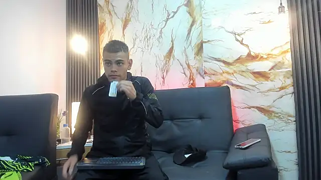 RomeoBoselli   online show from 05-16-26, 01:02
