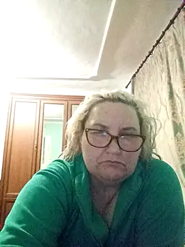 Snapshot of AureliaSky598 chatting on 05-09-26, 07:41 AureliaSky598 online show from 05-09-26, 07:41