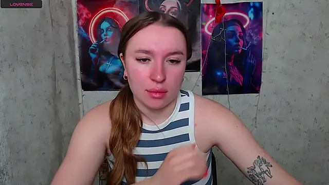 Snapshot of KassiaRayne_ chatting on 05-01-26, 06:07 KassiaRayne online show from 05-01-26, 06:07