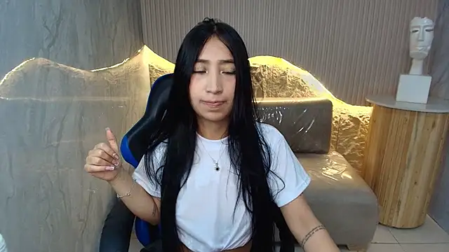 Snapshot of sol__r chatting on 07-03-26, 03:24 sol r online show from 07-03-26, 03:24