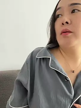beibei-10 online show from 05-08-26, 06:52