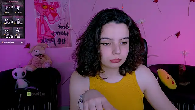 mia mooon  online show from 06-02-26, 08:27