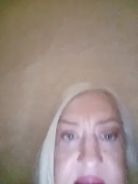 Julia20X online show from 06-02-26, 11:12