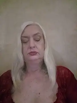 Julia20X online show from 06-03-26, 11:24