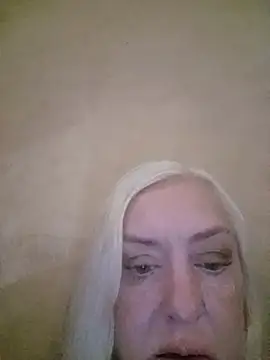 Julia20X online show from 07-20-26, 02:52