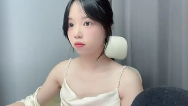 Xiaoqing00 online show from 05-16-26, 02:41