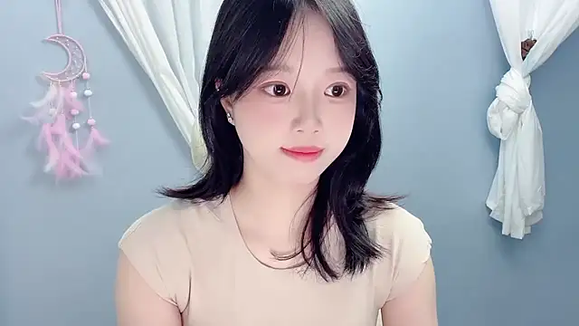 Xiaoqing00 online show from 06-14-26, 05:42