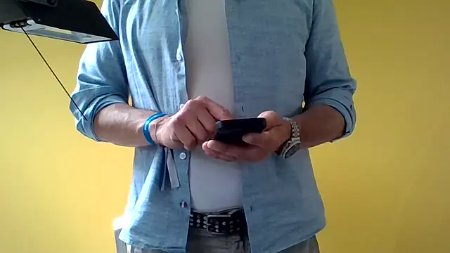 jjjust curiousss online show from 04-17-26, 10:51