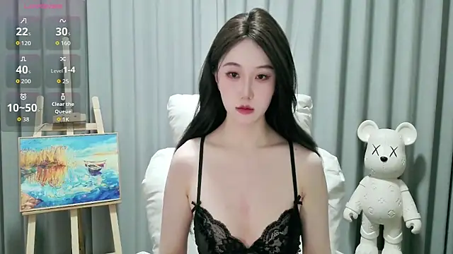 Snapshot of LUNYI-CC chatting on 05-16-26, 10:01 LUNYI-CC online show from 05-16-26, 10:01