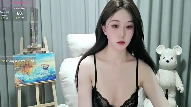 Snapshot of LUNYI-CC chatting on 05-16-26, 10:36 LUNYI-CC online show from 05-16-26, 10:36