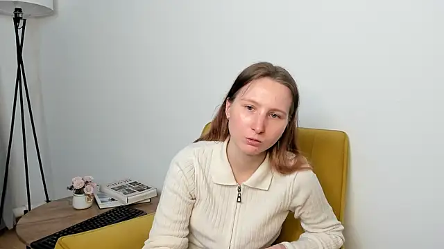 RenettaKrissie online show from 04-09-26, 01:16