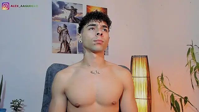 Snapshot of Alex_zt7 chatting on 06-24-26, 02:05 Alex zt7 online show from 06-24-26, 02:05