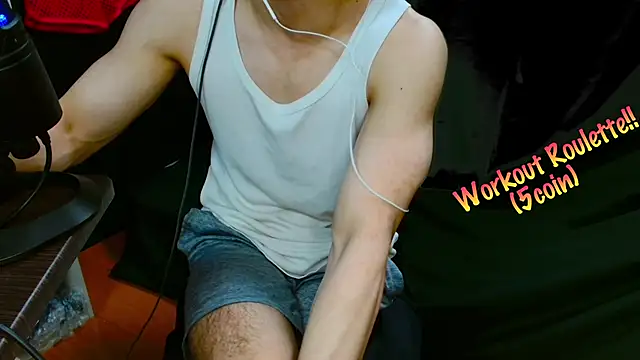 Snapshot of LEO1955 chatting on 05-19-26, 09:59 LEO1955 online show from 05-19-26, 09:59