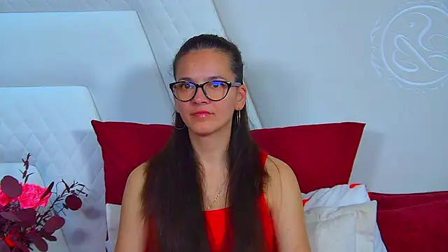 LeonaLane online show from 05-20-26, 06:30