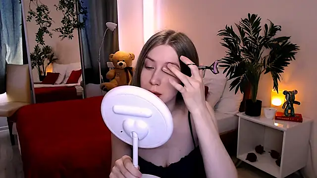 cheeky chick online show from 06-16-26, 01:14