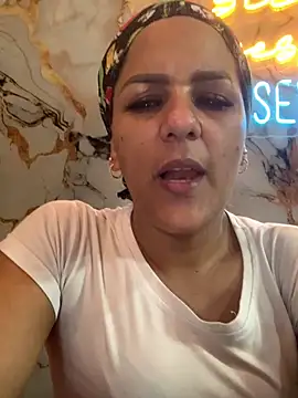 Snapshot of tyraba chatting on 04-14-26, 03:51 tyraba online show from 04-14-26, 03:51