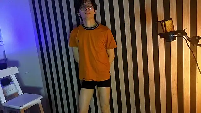 Twink Sebas7 online show from 04-16-26, 12:28