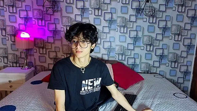 Twink Sebas7 online show from 04-28-26, 12:21