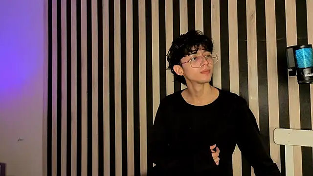 Twink Sebas7 online show from 07-08-26, 12:20
