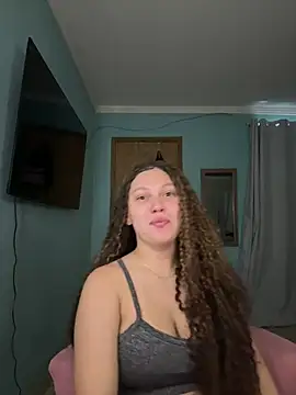 Snapshot of sophiiahot chatting on 05-27-26, 04:26 sophiiahot online show from 05-27-26, 04:26
