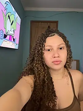 Snapshot of sophiiahot chatting on 06-10-26, 11:20 sophiiahot online show from 06-10-26, 11:20