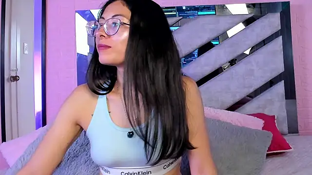 Snapshot of Kat_santana chatting on 05-04-26, 01:51 Kat santana online show from 05-04-26, 01:51