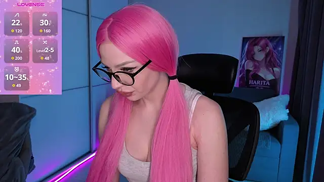 HARITA LOVEE online show from 05-20-26, 11:55
