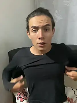 Snapshot of PSweetBoy chatting on 04-09-26, 04:34 PSweetBoy online show from 04-09-26, 04:34