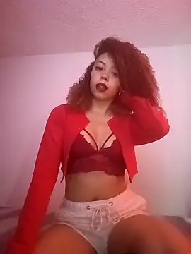 Snapshot of SweetJeii chatting on 04-28-26, 03:28 SweetJeii online show from 04-28-26, 03:28