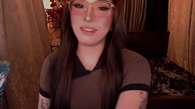 Snapshot of Precious_RoseDollxxx chatting on 06-18-26, 03:38 Precious RoseDollxxx online show from 06-18-26, 03:38