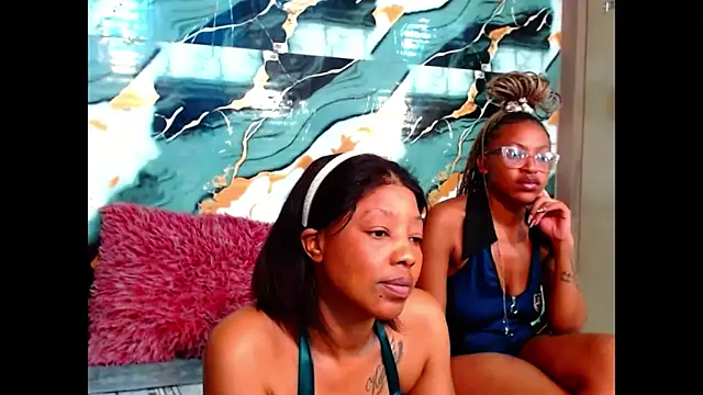 choclatelips xxx online show from 06-19-26, 09:35