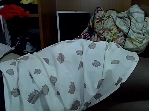 Snapshot of Sexyveretia chatting on 04-19-26, 07:51 Sexyveretia online show from 04-19-26, 07:51