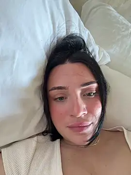 LucyHotty  online show from 05-20-26, 07:58