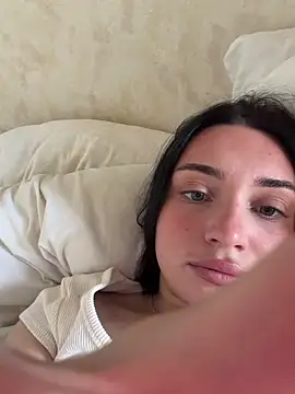 LucyHotty  online show from 05-21-26, 07:59