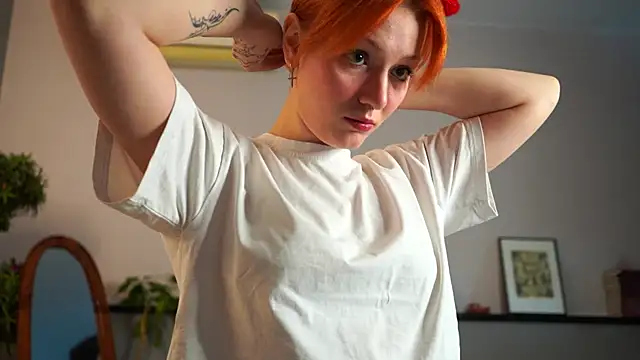 AgathaCarra online show from 04-29-26, 04:49