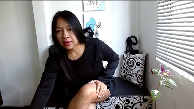 Snapshot of alisonnturbay chatting on 05-13-26, 02:14 alisonnturbay online show from 05-13-26, 02:14